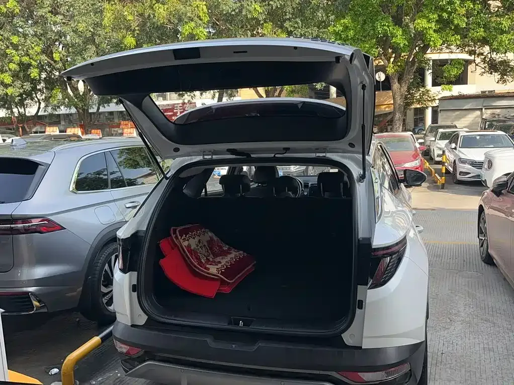 Hyundai Tucson — фото 9