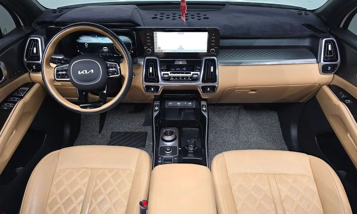 Kia Sorento — фото 3