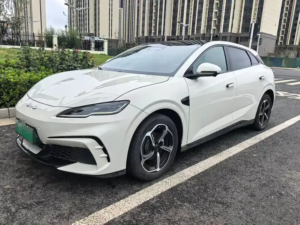 BYD Seal 06GT — фото 1