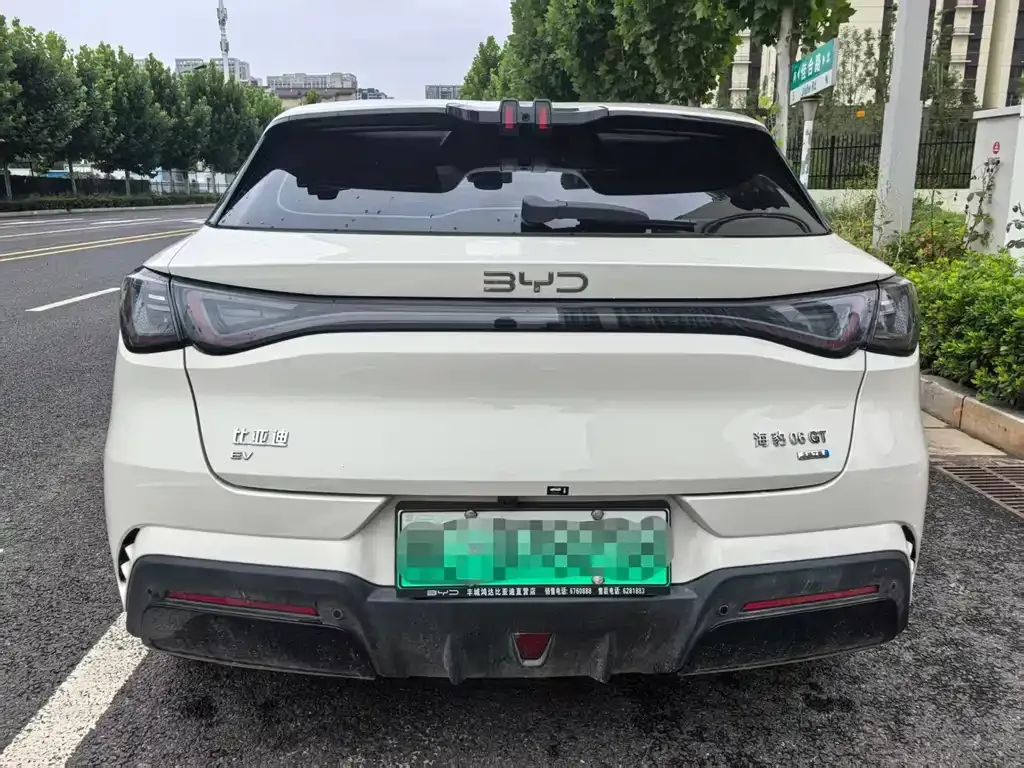 BYD Seal 06GT — фото 5
