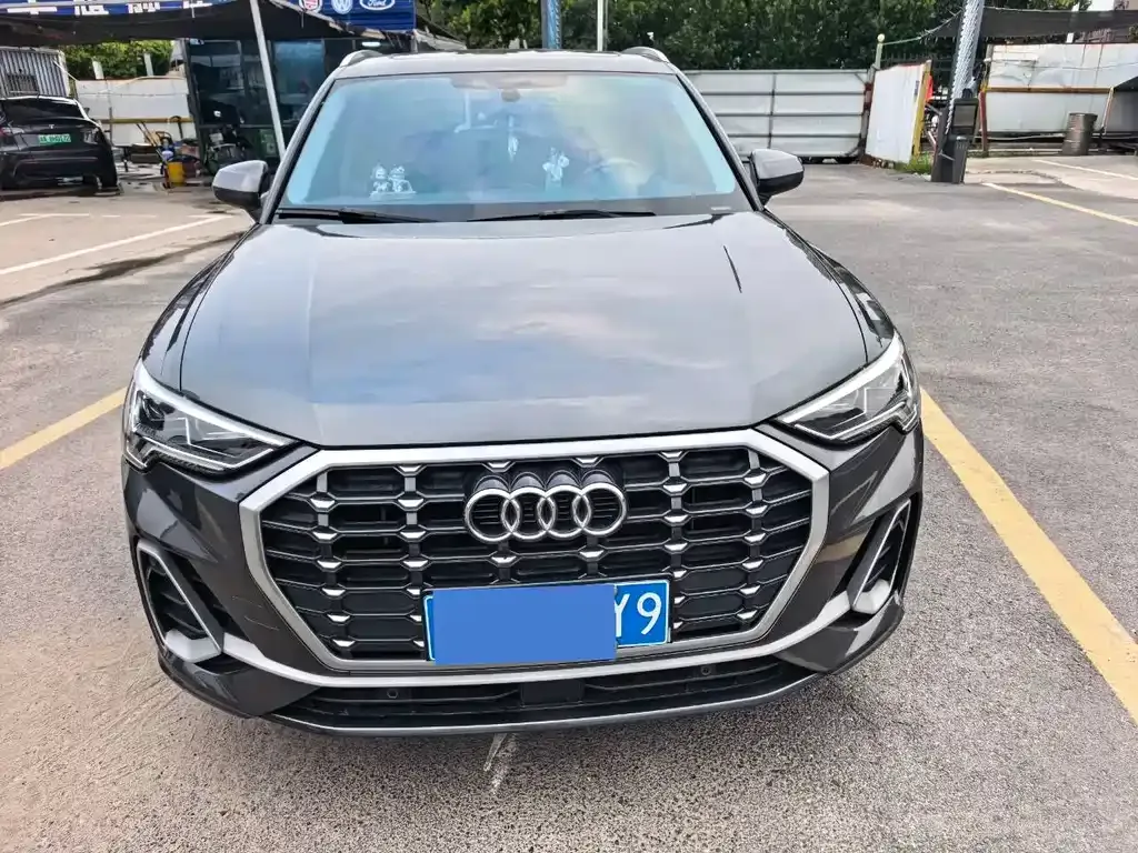 Audi Q3 — фото 4
