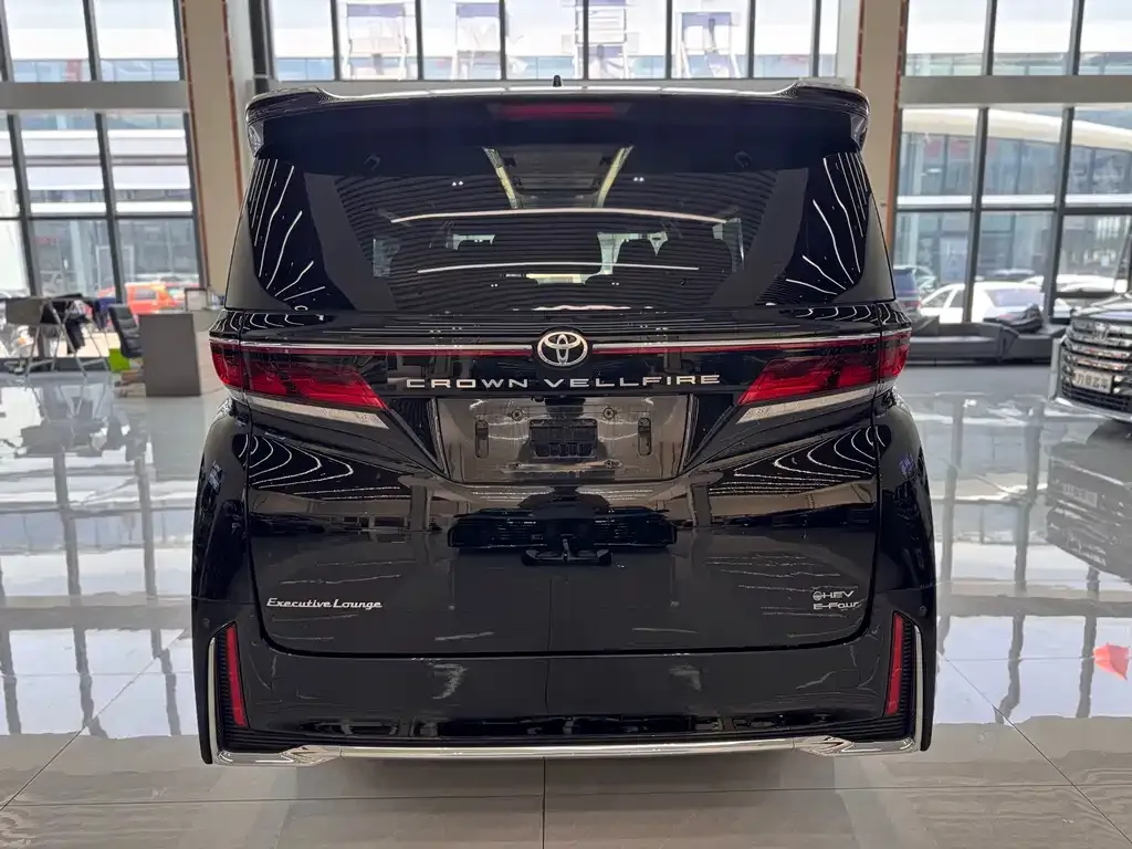 Toyota Vellfire — фото 6