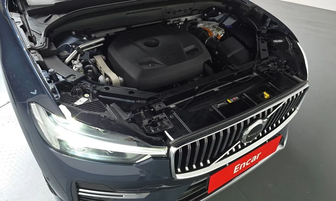 Volvo XC60 2025 из KR, фото 8