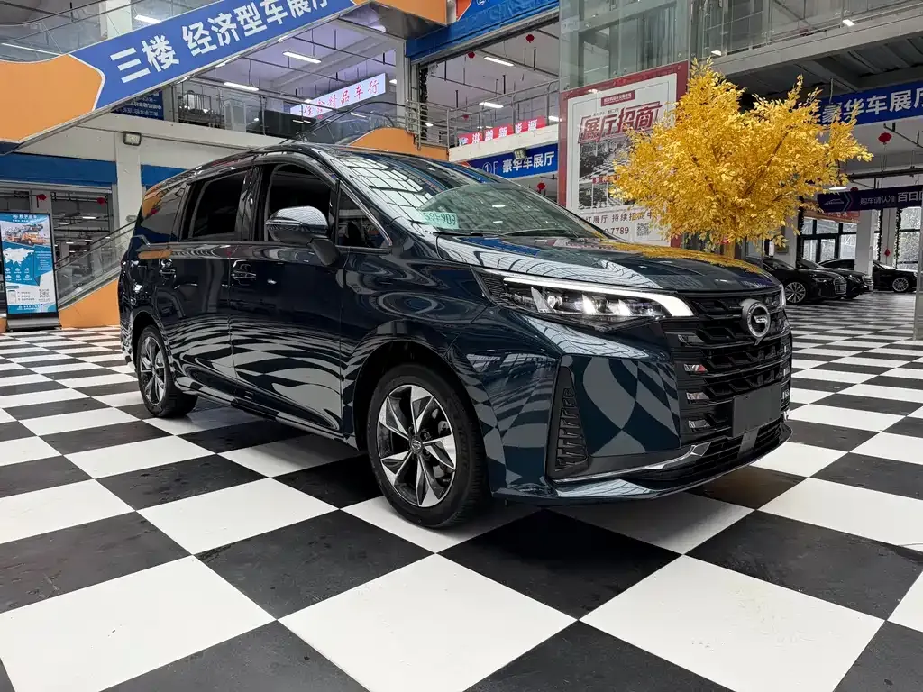 GAC Motor Trumpchi M6 — фото 6