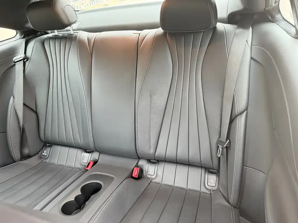 Mercedes-Benz E-Class (Import) — фото 4