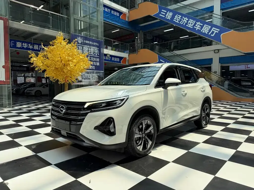 GAC Motor Trumpchi GS4 — фото 1