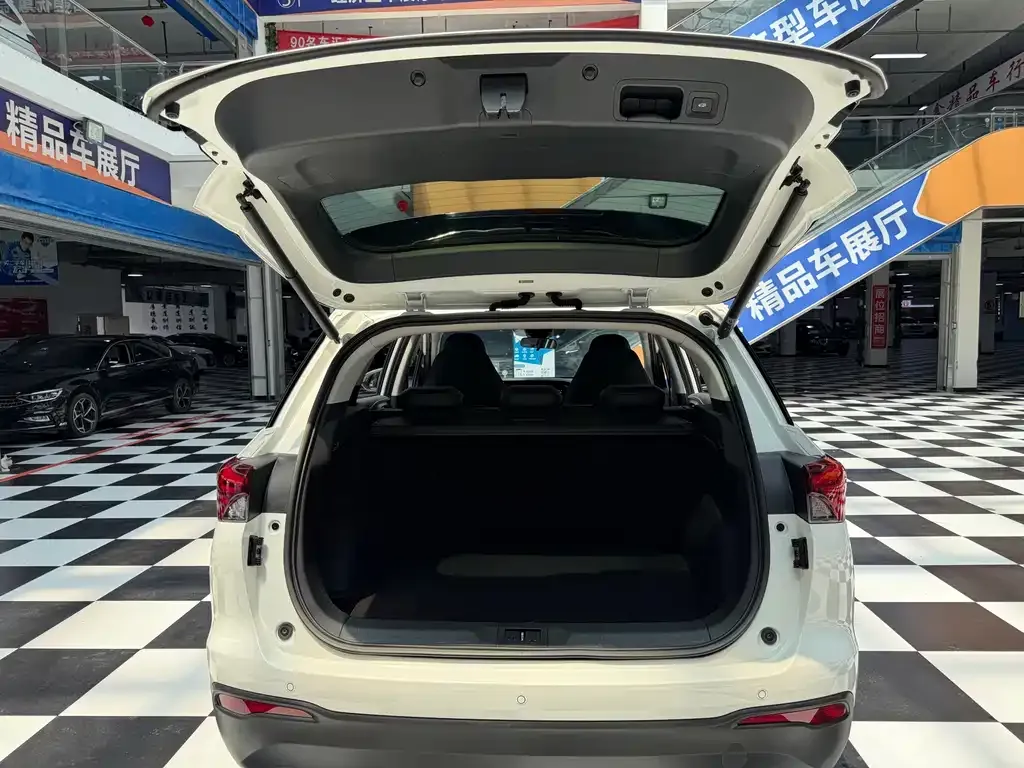 GAC Motor Trumpchi GS4 — фото 6