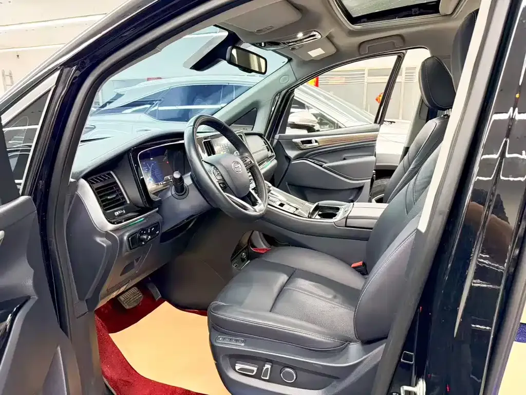 GAC Motor Trumpchi M8 — фото 6