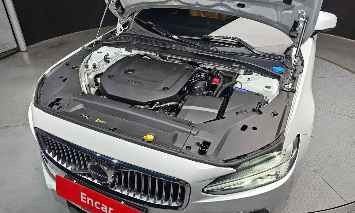 Volvo S90 2023 из KR, фото 7