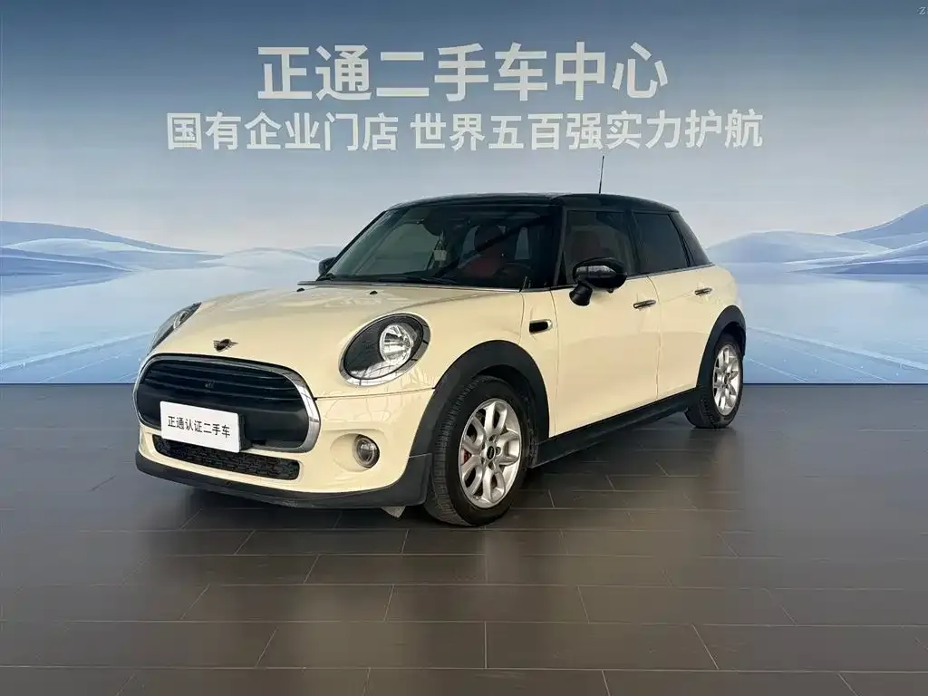 MINI Cooper (3-door) — фото 1