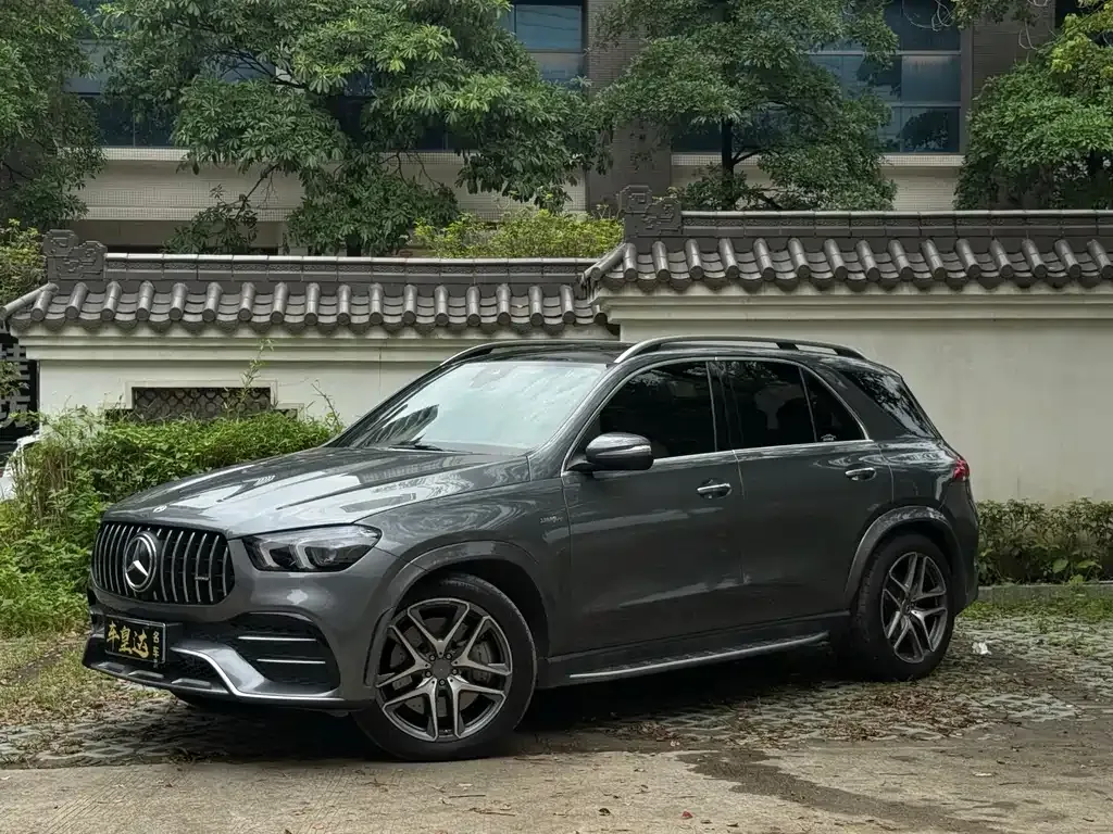 Mercedes-Benz GLE AMG — фото 1