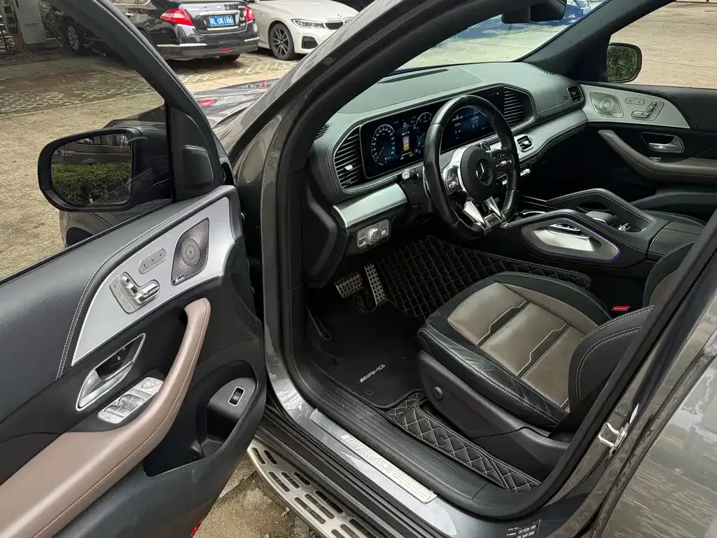Mercedes-Benz GLE AMG — фото 9