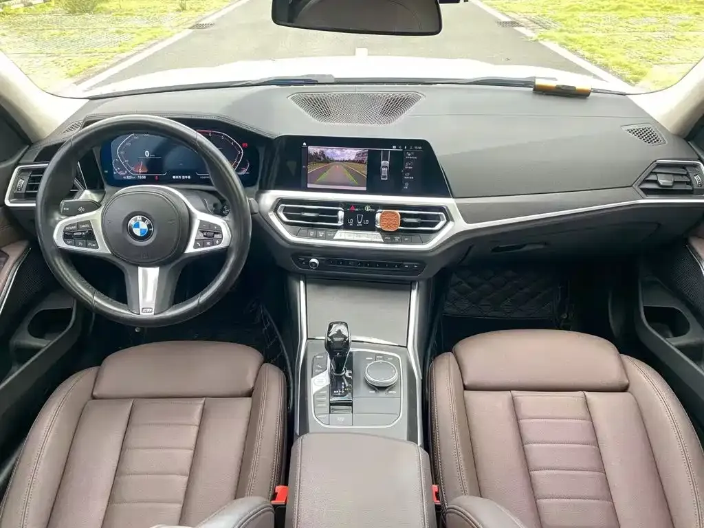 BMW 3 Series — фото 1