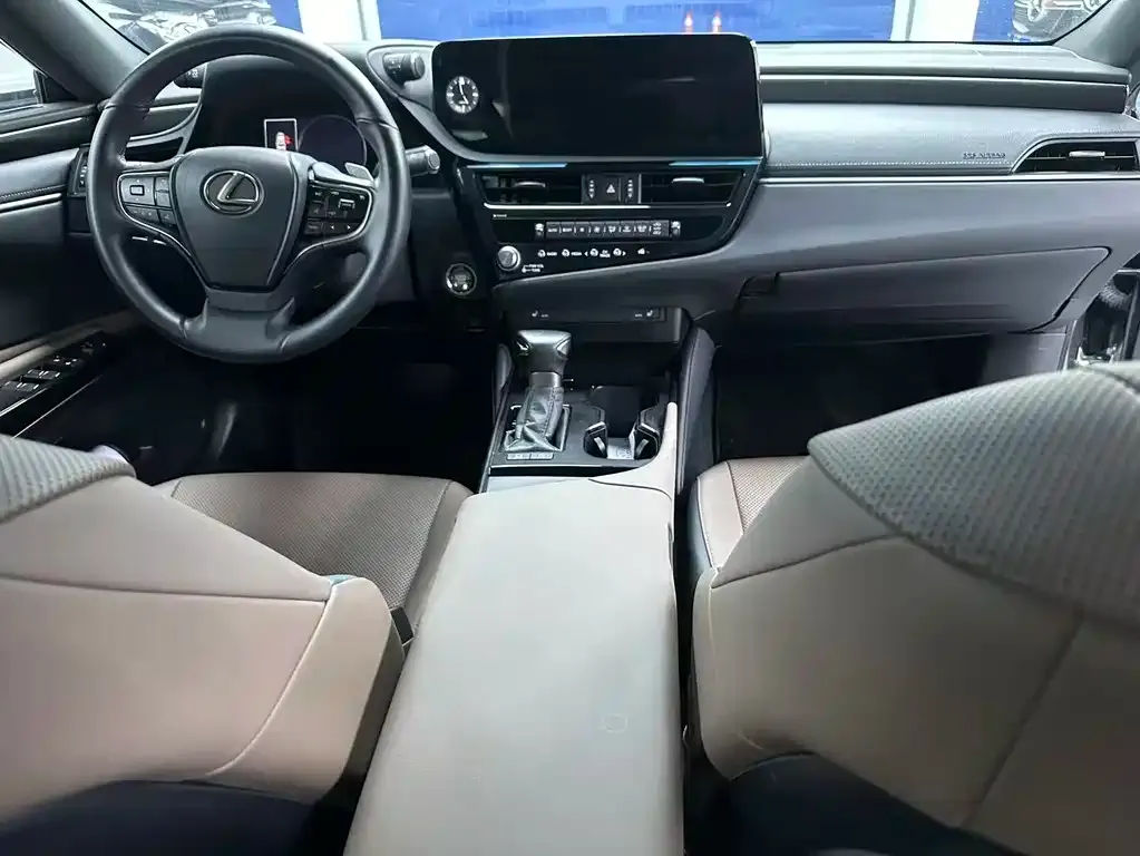 Lexus ES 2024 из CN, фото 10