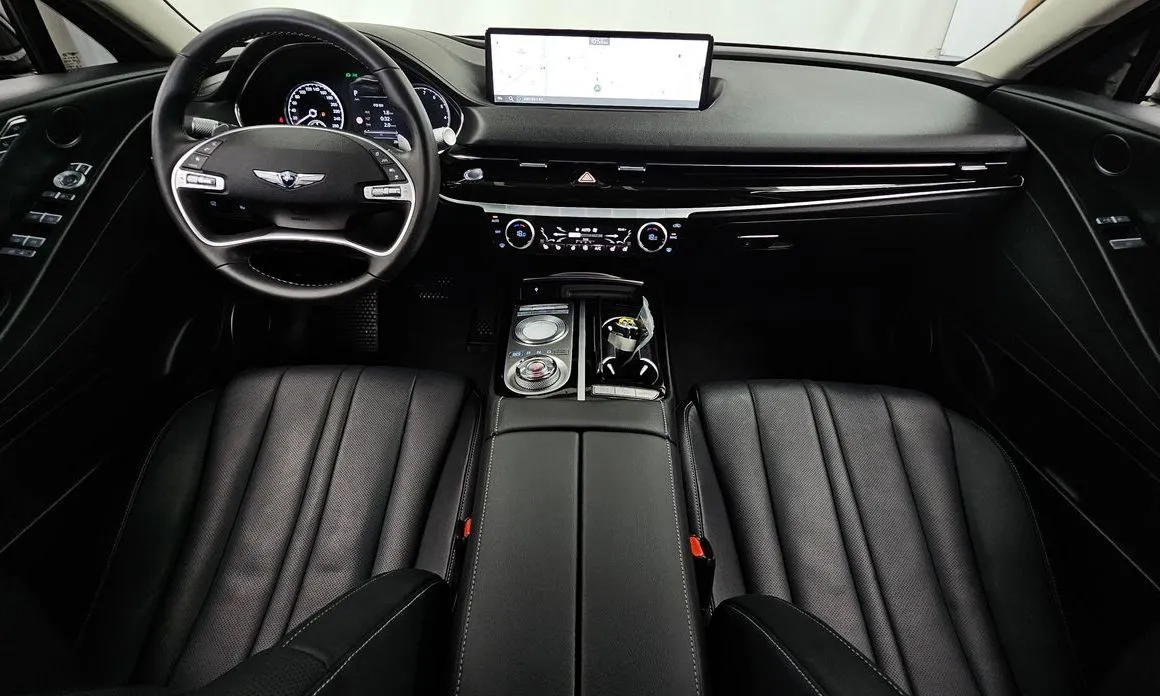 Genesis G80 — фото 10