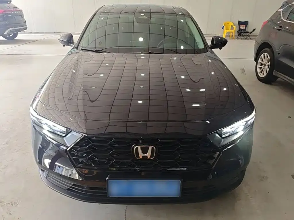 Honda Accord — фото 5