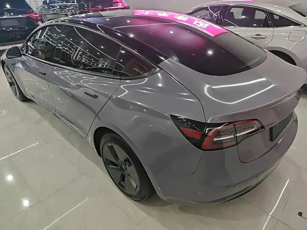 Tesla Model 3 — фото 8