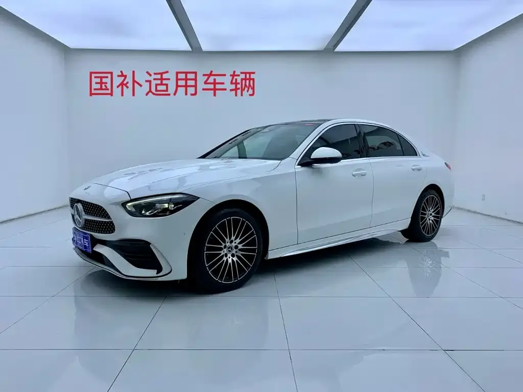 Mercedes-Benz C-Class — фото 1