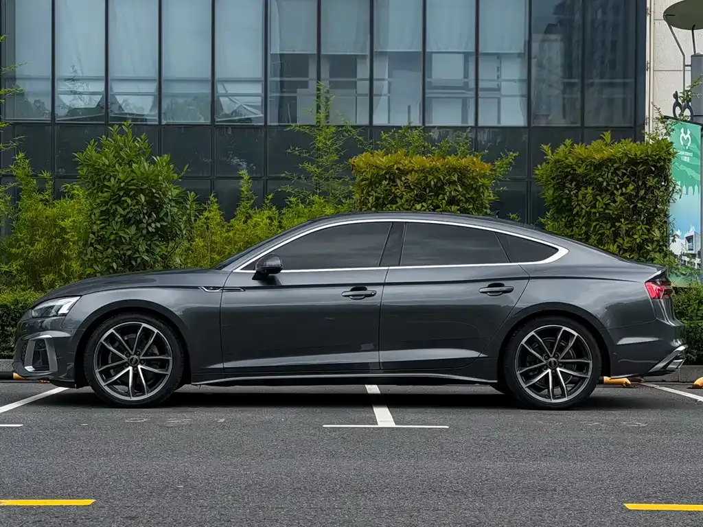 Audi A5 (Import) — фото 9