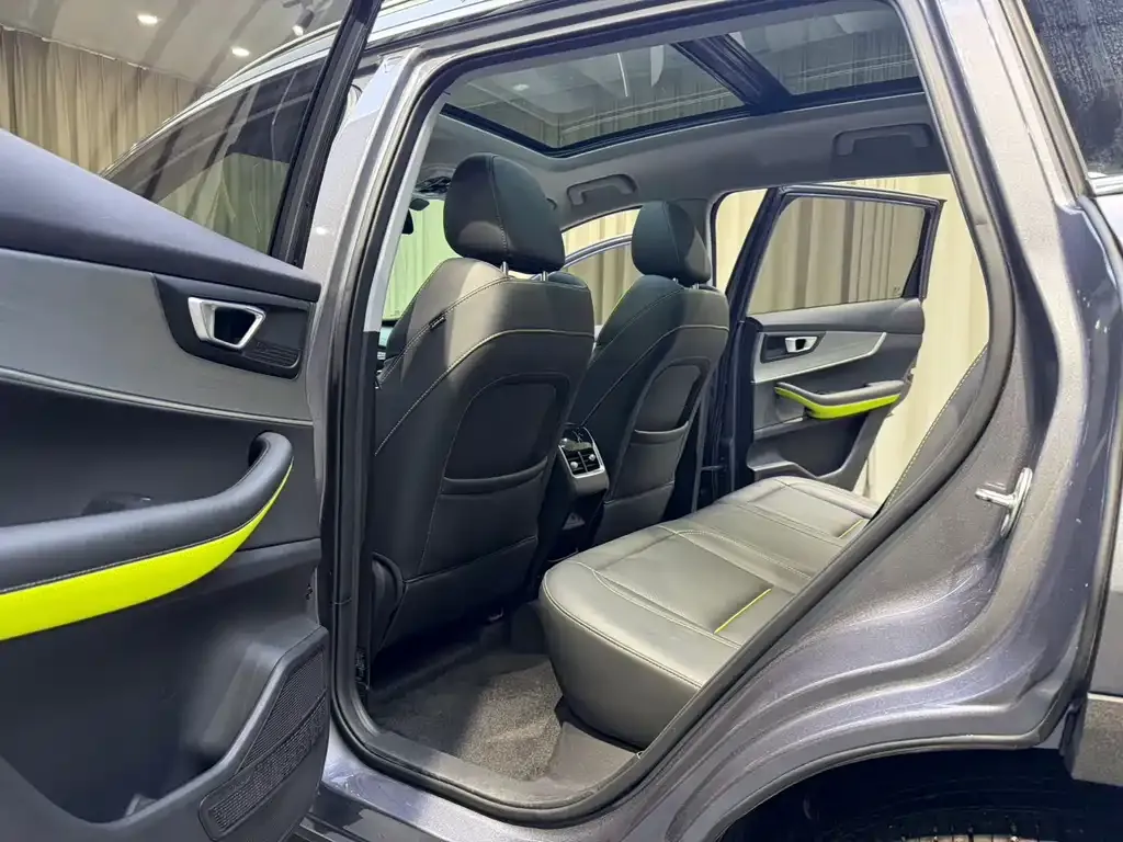 Chery Tiggo 7 PLUS — фото 8