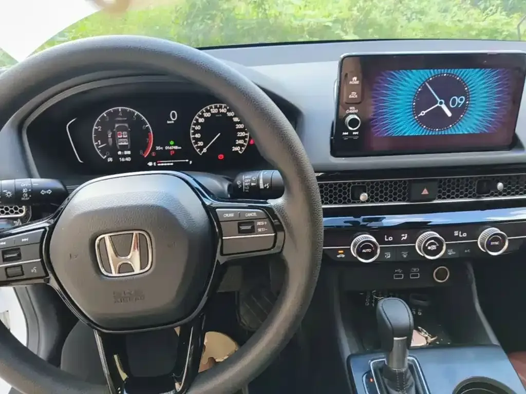 Honda Civic — фото 8