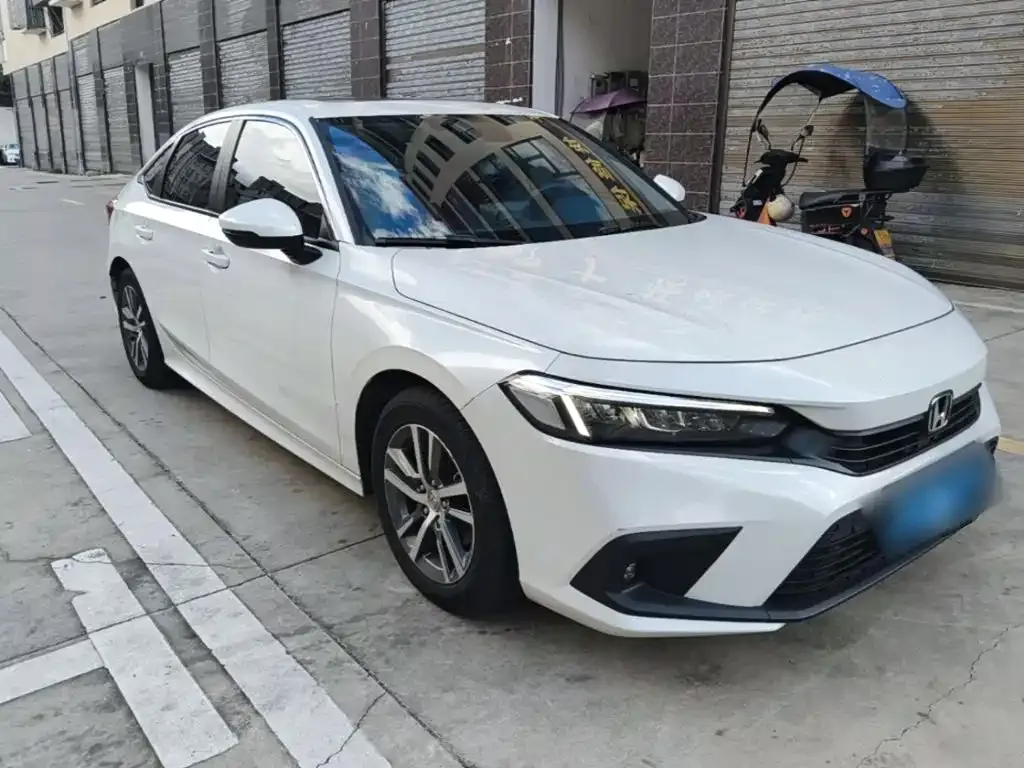 Honda Civic — фото 10