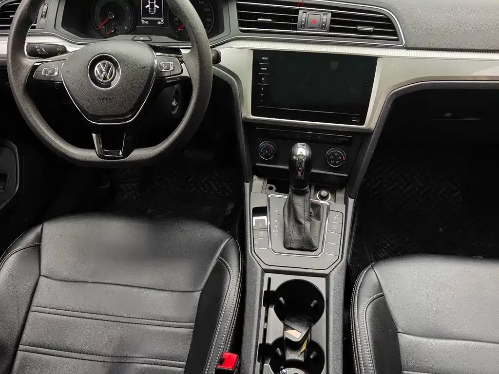 Volkswagen Lamando 2022 из CN, фото 9