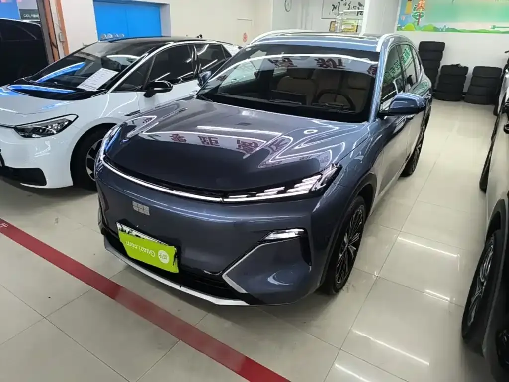 Geely Galaxy Xingjian 7 — фото 1