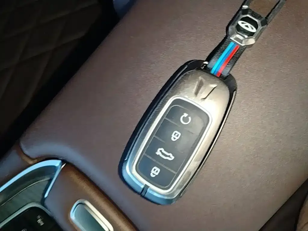 Chery Tiggo 8 PRO — фото 9
