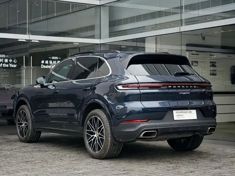 Porsche Cayenne — фото 8