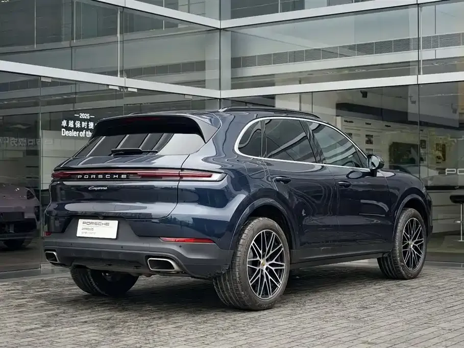 Porsche Cayenne — фото 4
