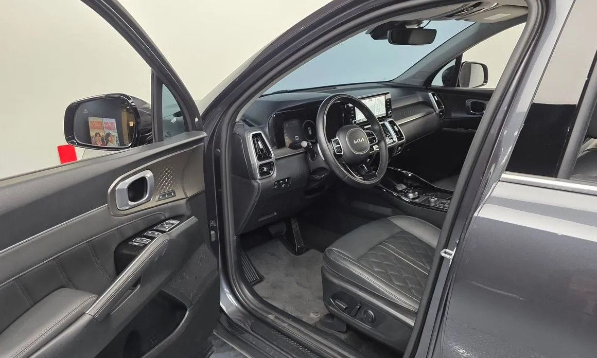 Kia Sorento — фото 7