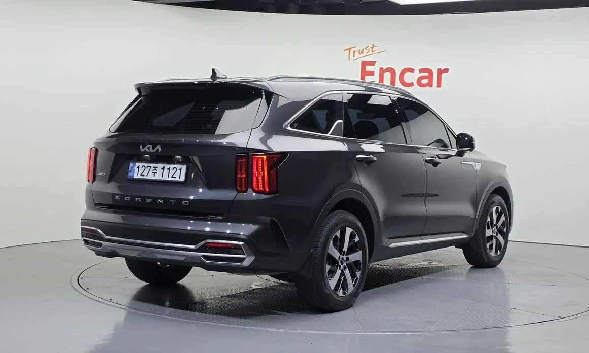 Kia Sorento — фото 3