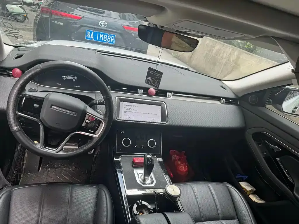 Land Rover Evoque — фото 4