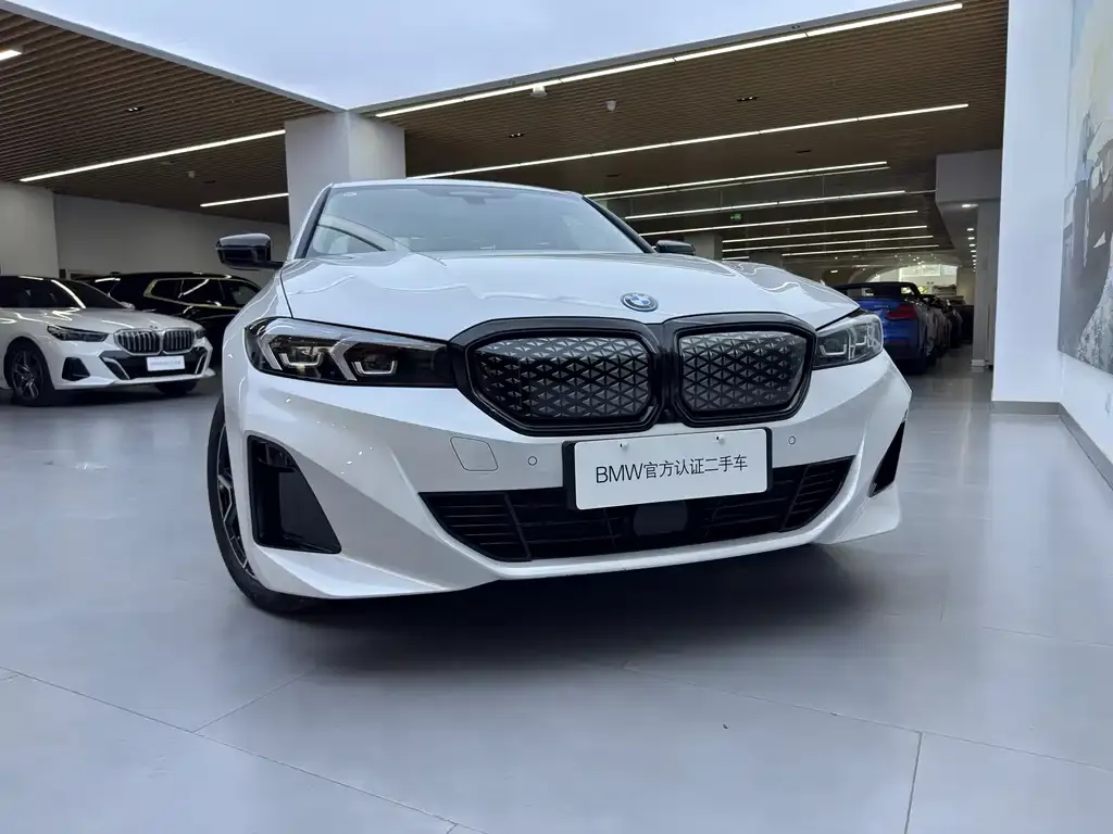 BMW i3 — фото 9