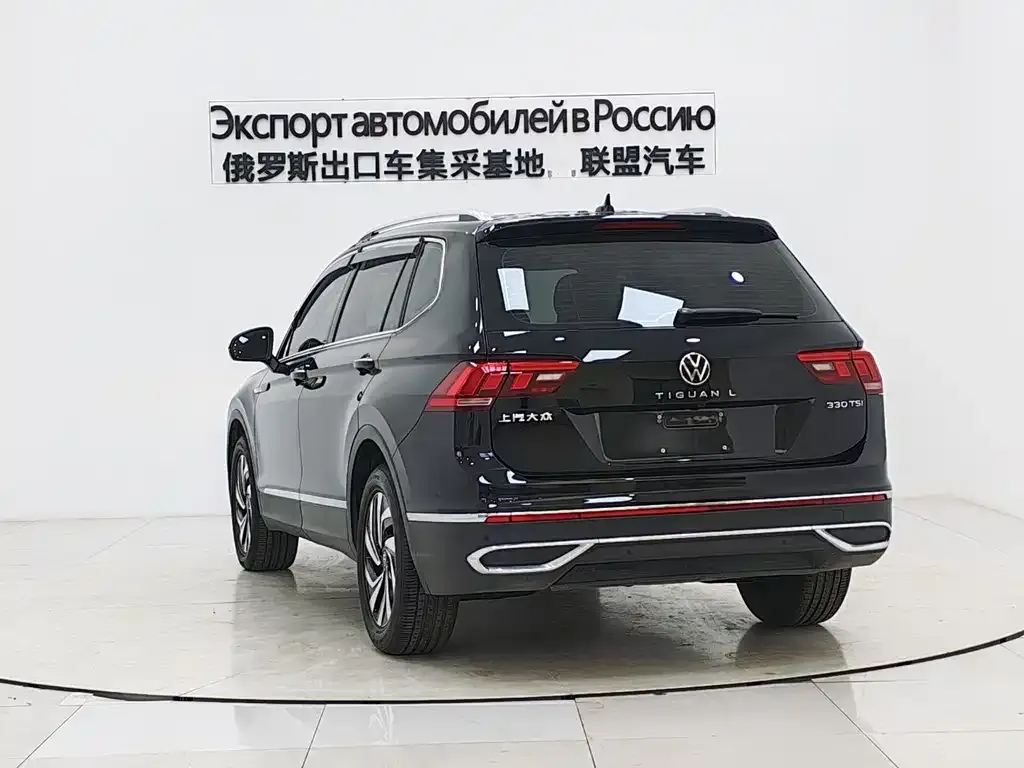 Volkswagen Tiguan L — фото 8