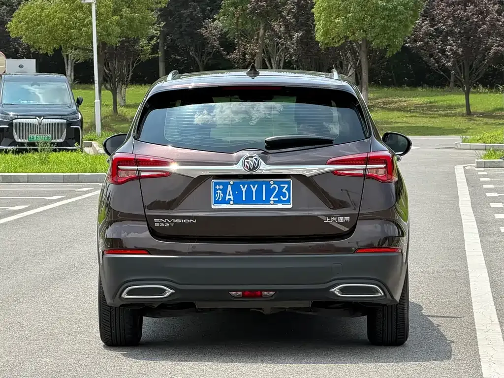 Buick Envision Plus — фото 6