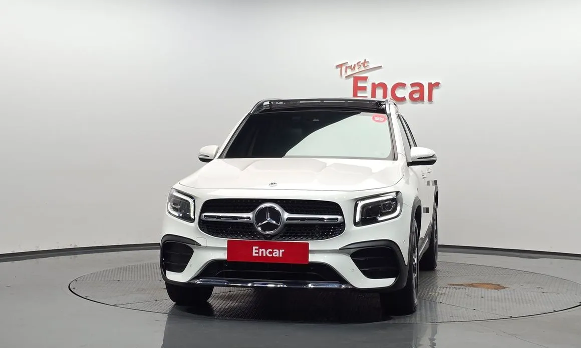 Mercedes-Benz GLB-Class — фото 2