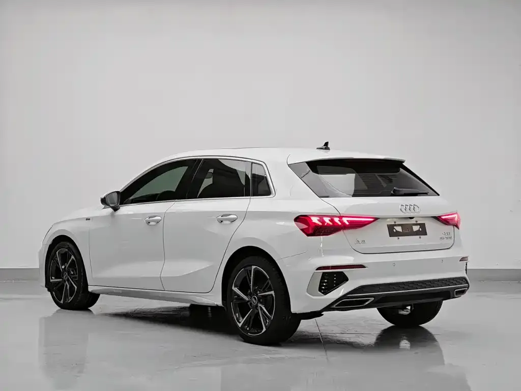 Audi A3 — фото 10