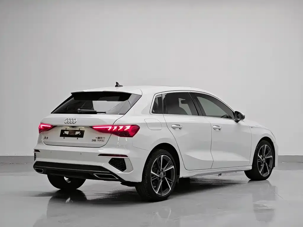 Audi A3 — фото 4