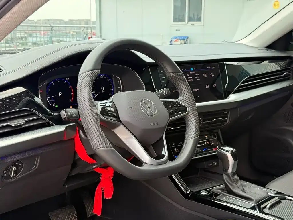Volkswagen Passat — фото 2