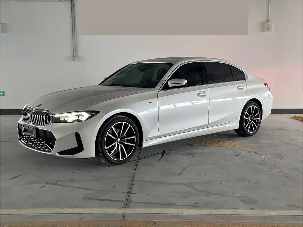 BMW 3 Series — фото 1