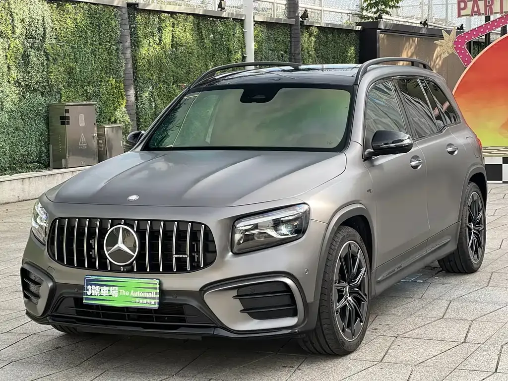 Mercedes-Benz GLB AMG — фото 1