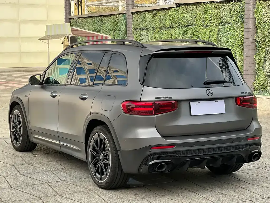 Mercedes-Benz GLB AMG — фото 5