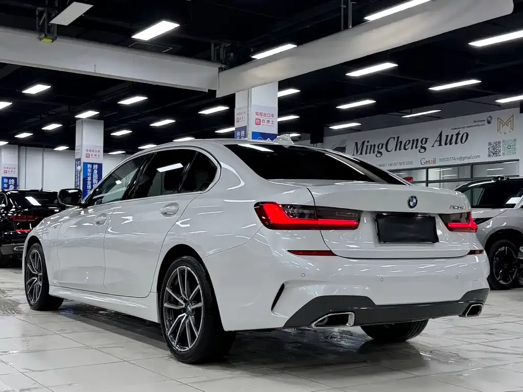 BMW 3 Series — фото 10