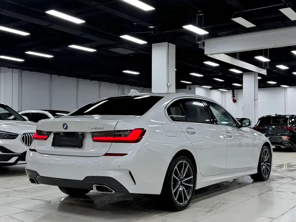 BMW 3 Series — фото 4