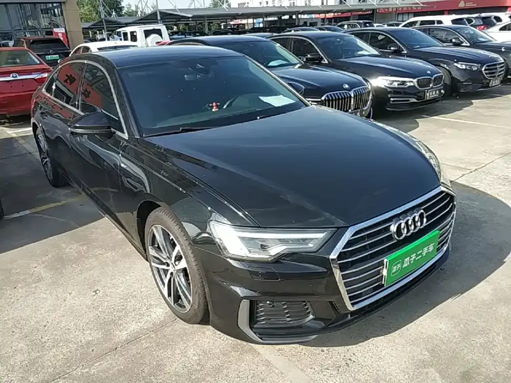 Audi A6L — фото 5