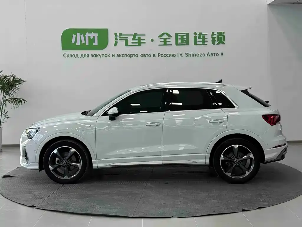Audi Q3 — фото 5