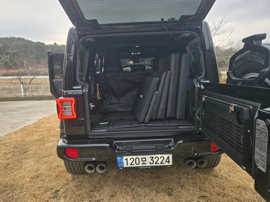 Jeep Wrangler — фото 3