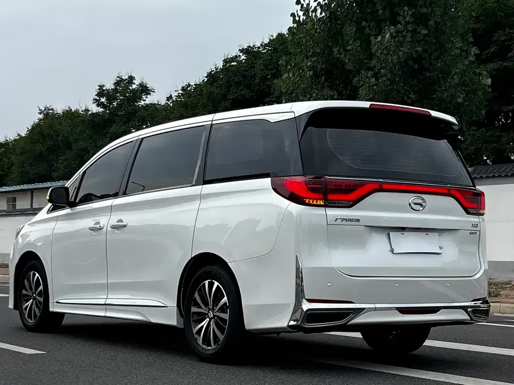 GAC Motor Trumpchi M8 — фото 7